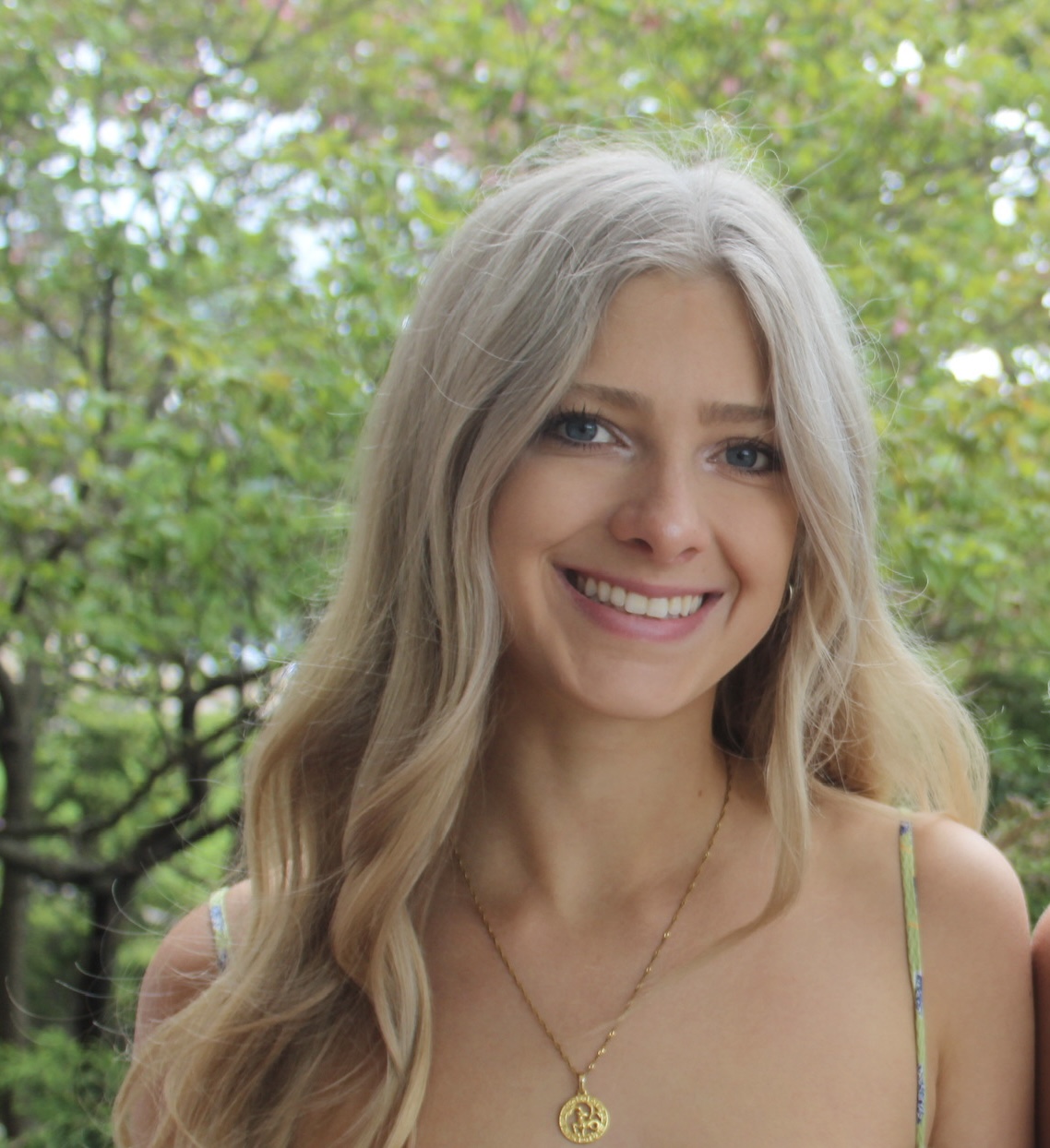 Elizabeth Decoteau, Graduate Student, Cahill Lab
