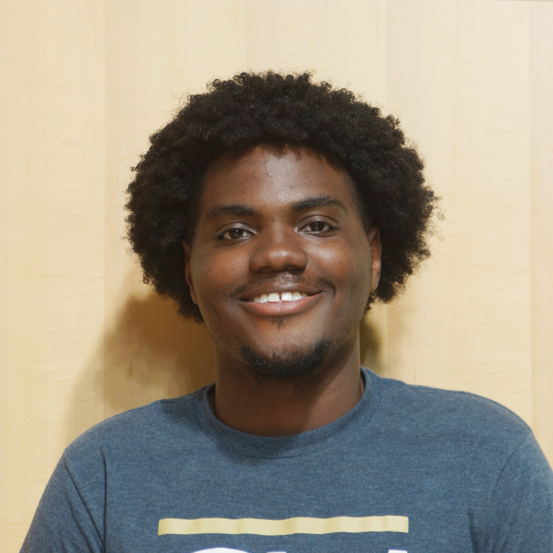 Graduate Student Christopher Hossack