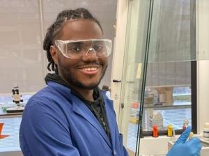 Christopher Hossack, Graduate Student, Cahill Lab, GW Department of Chemistry